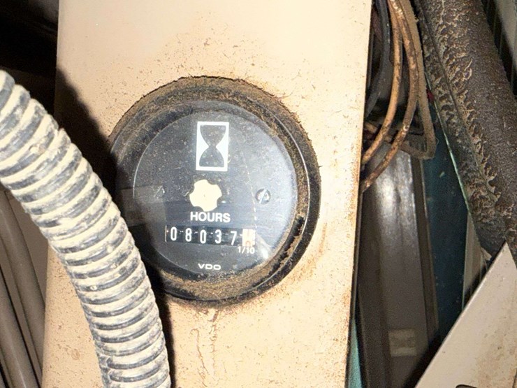 1994-deere-770bh-image-39