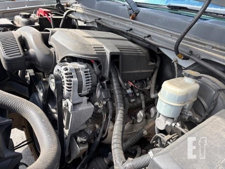 2013-chevrolet-silverado-1500-lt-image-18