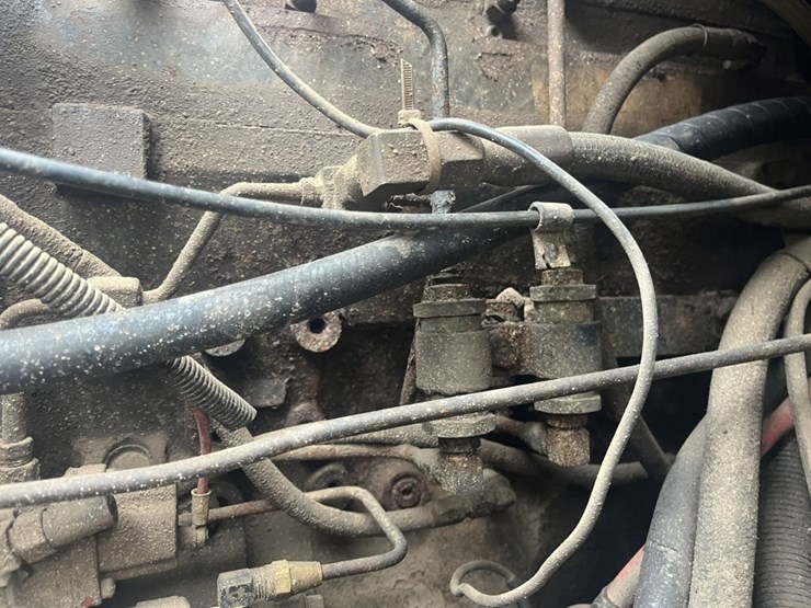 1993-ford-l9000-image-23