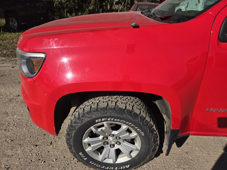 2015-chevrolet-colorado-image-9
