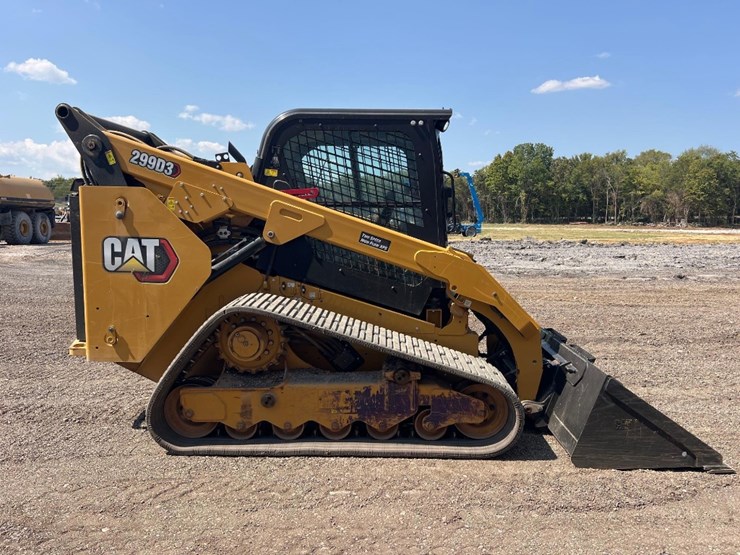 2024-caterpillar-299d3-image-5