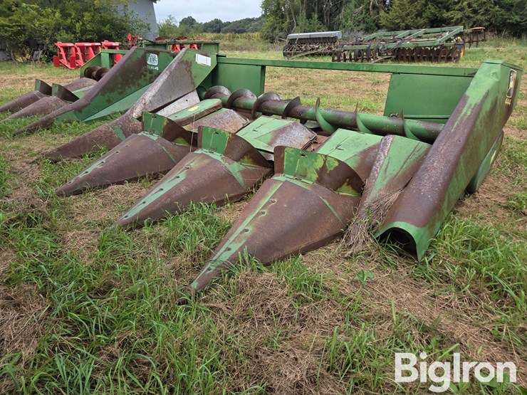 john-deere-444-image-2