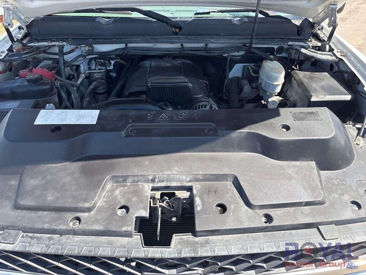2012-chevrolet-silverado-2500hd-image-8