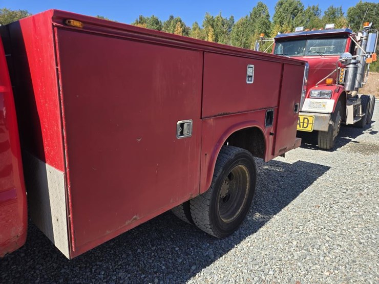 2011-ford-f450-image-15
