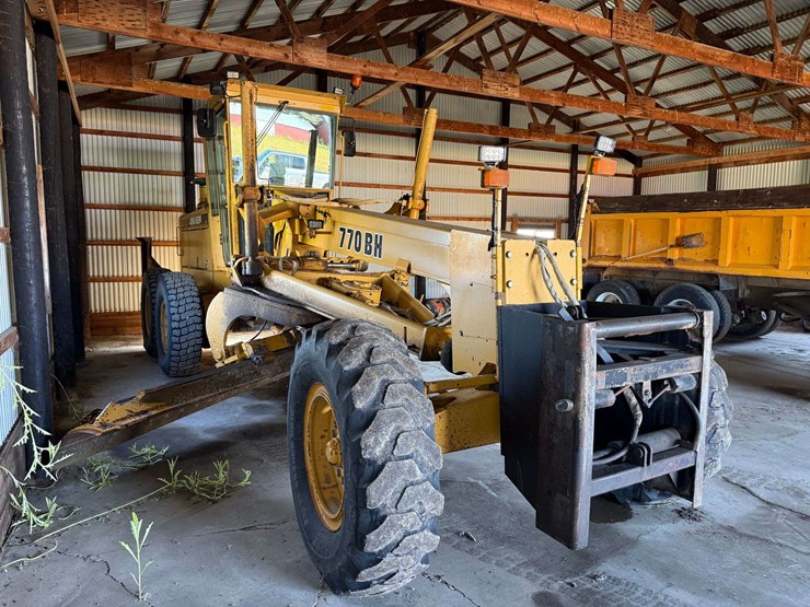 1994-deere-770bh-image-5