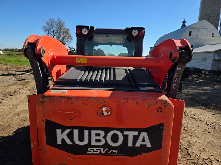 2019-kubota-ssv75-image-33