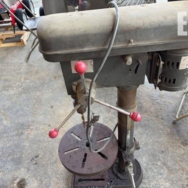 TEST RITE BENCH 101 DRILL PRESS