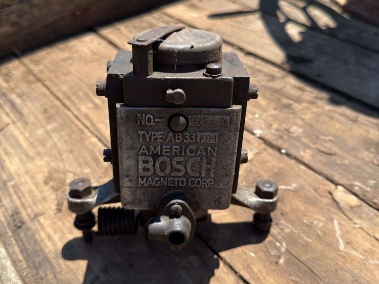 bosch-type-ab33-magneto-image-1