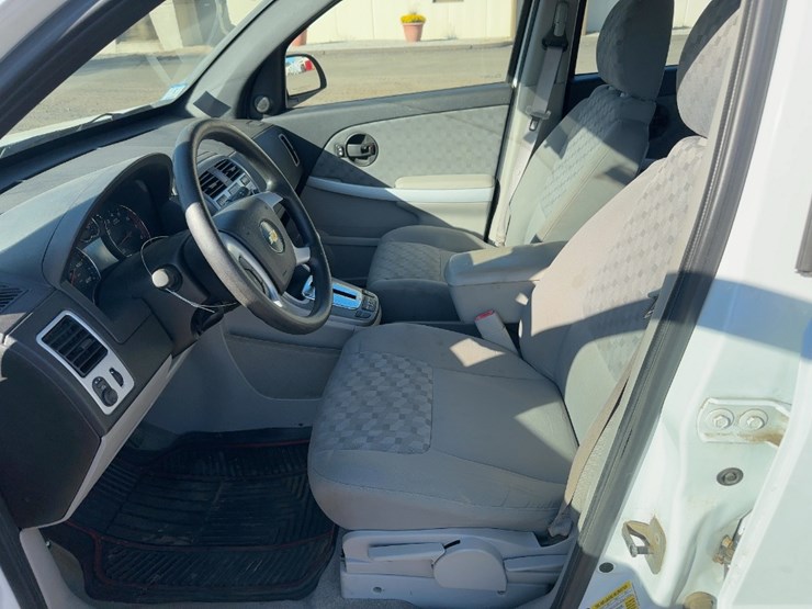 2008-chevrolet-equinox-ls-image-17