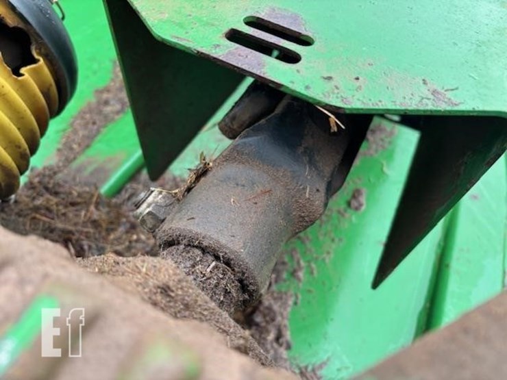 2012-john-deere-cx15-image-11