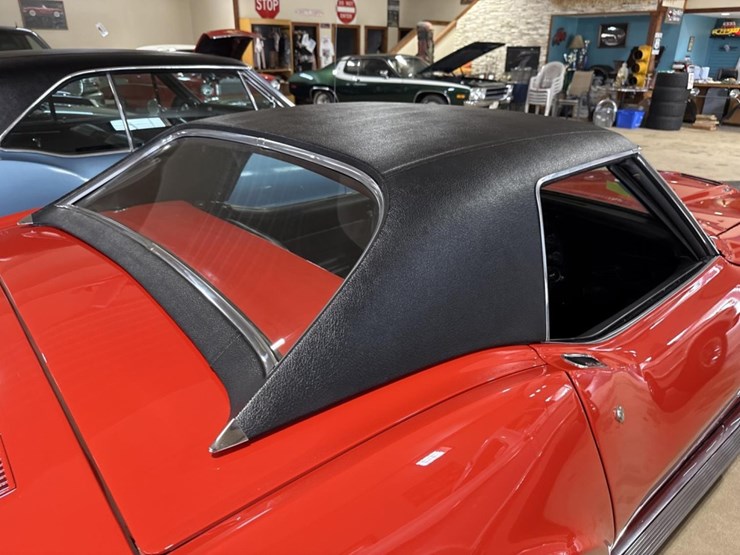#1390-•-1969-chevrolet-corvette-stingray-car-image-32