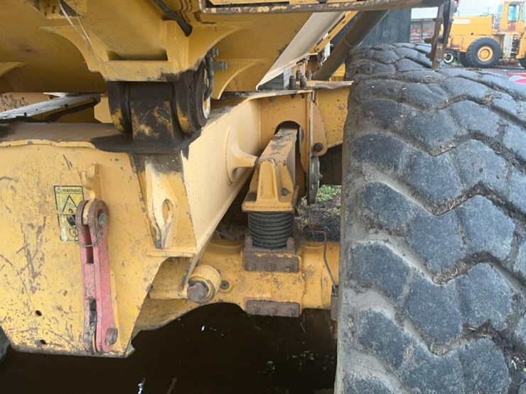 2006-volvo-a25d-image-55