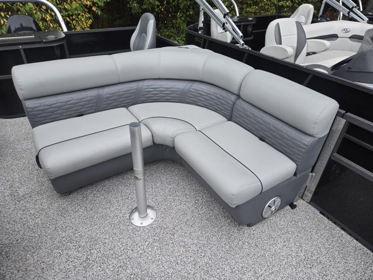 #1228-•-montego-bay-8522-pontoon-boat-w/-trailer-image-29