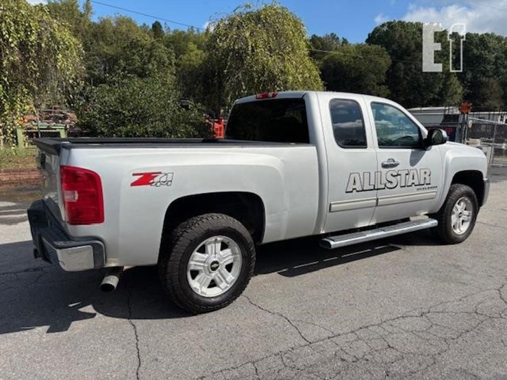 2013-chevrolet-silverado-1500-lt-image-4