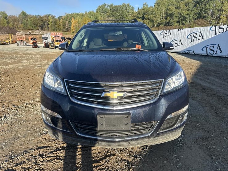 2016-chevrolet-traverse-image-8