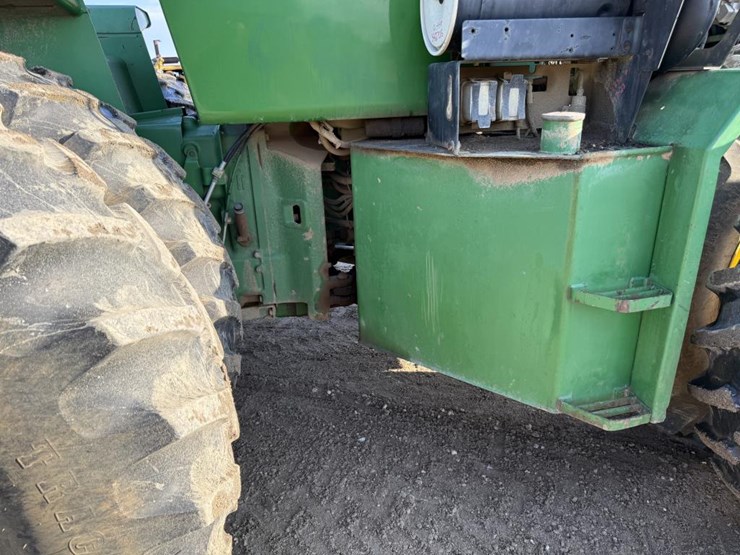 john-deere-8450-image-17