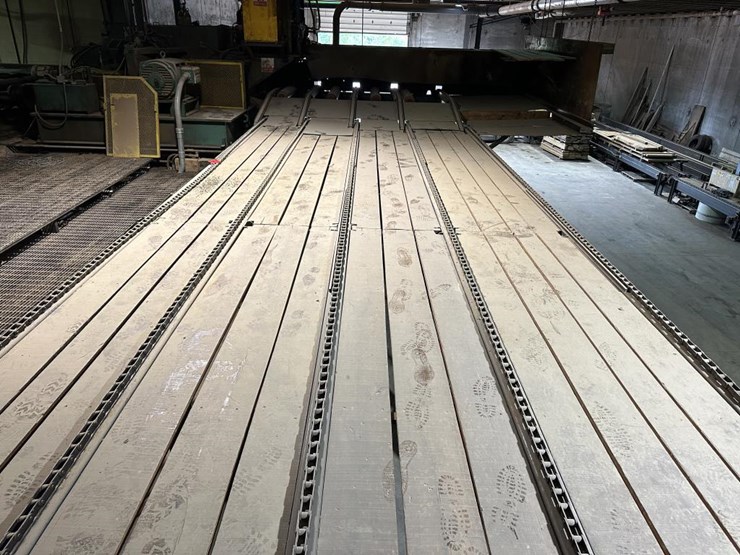 #1589-•-50'-lumber-deck-image-3