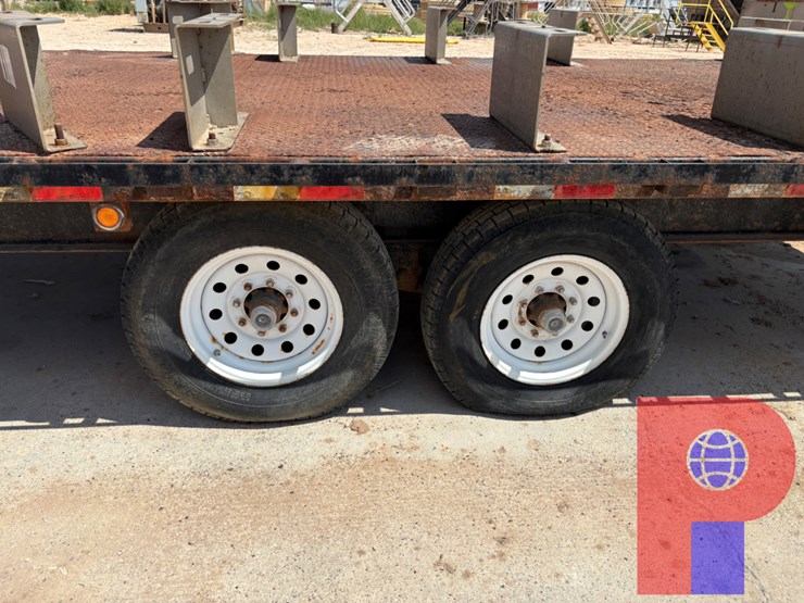 2019-utility-flatbed-image-4