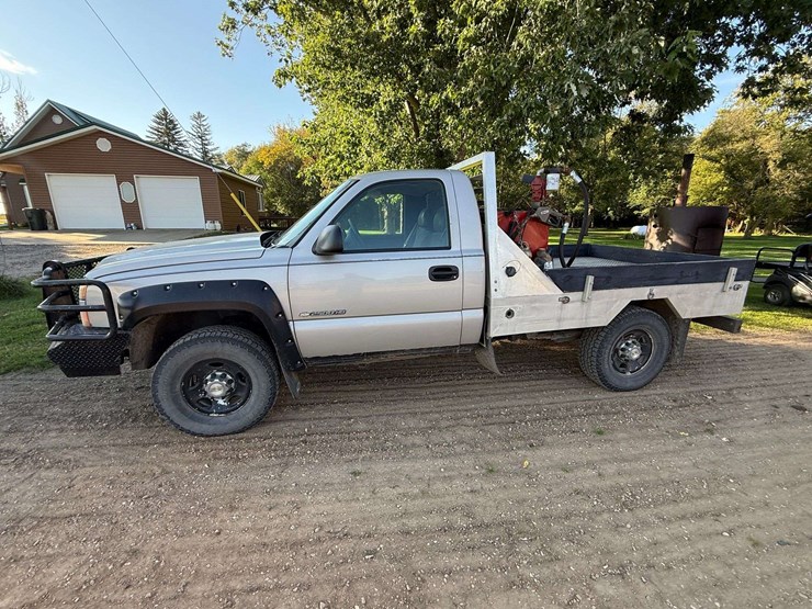 2007-chevrolet-2500hd-image-16