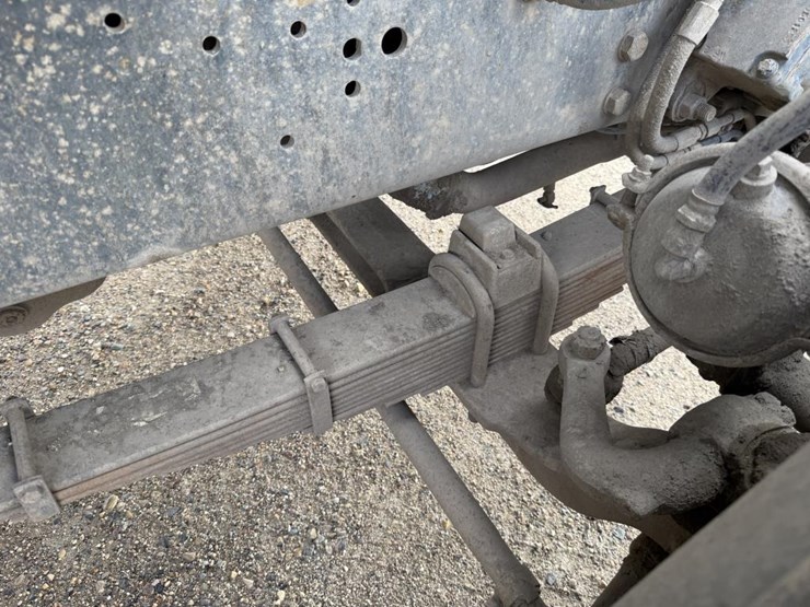 1995-ford-l9000-image-57
