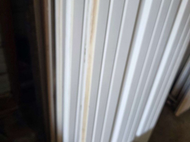 (1)-used-12’-x-9’-garage-door,-¾”-foam-insulation,-comes-with-all-track-(high-lift-track-up-to-14’),-image-5