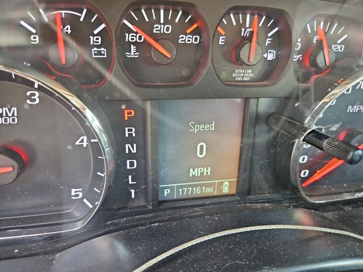 2017-chevrolet-3500hd-image-20