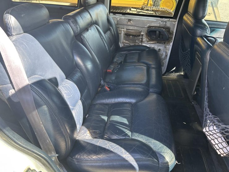 1997-chevrolet-tahoe-image-47