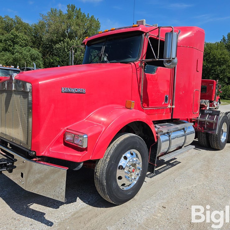 2012 KENWORTH T800