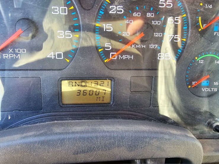 2006-international-durastar-4400-image-37