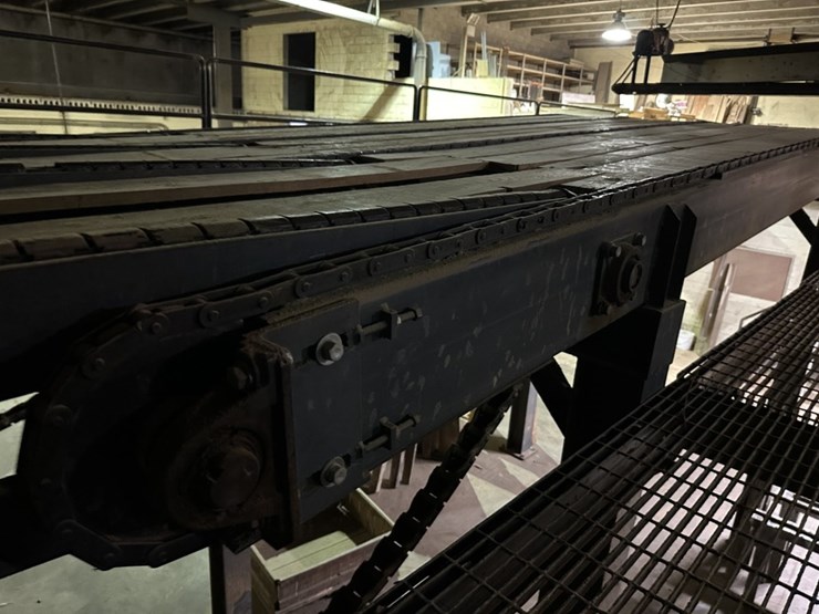 #1587-•-60'-lumber-deck-image-7