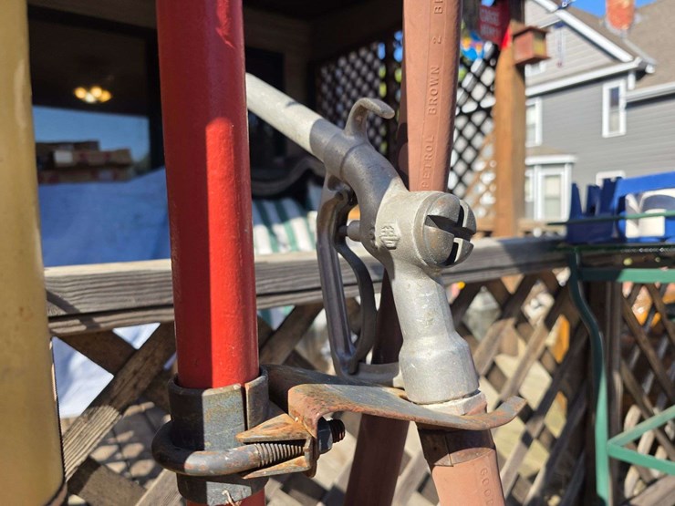 gilmore-ethyl-gasoline-pump,-working-order-(early-gilbert-and-barker-non-visible-pump)-image-9