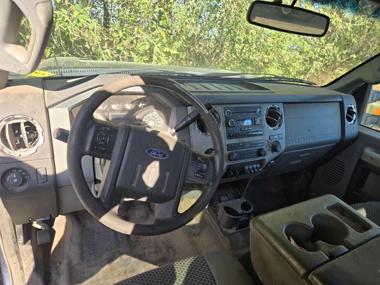 2014-ford-f250-image-36