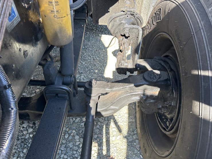 2007-peterbilt-386-image-46