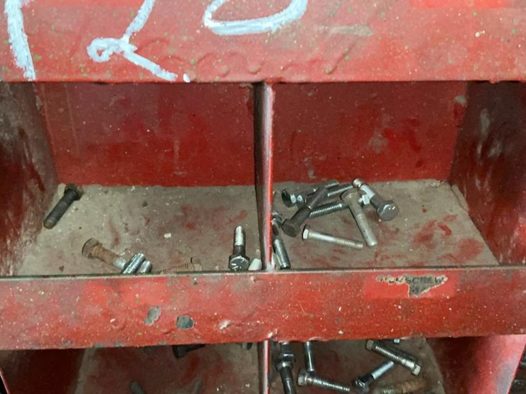 #120-•-coarse-thread-bolts-rack-and-contents-image-28