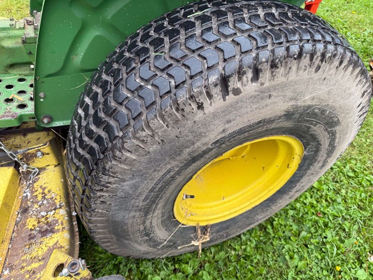 john-deere-850-image-11