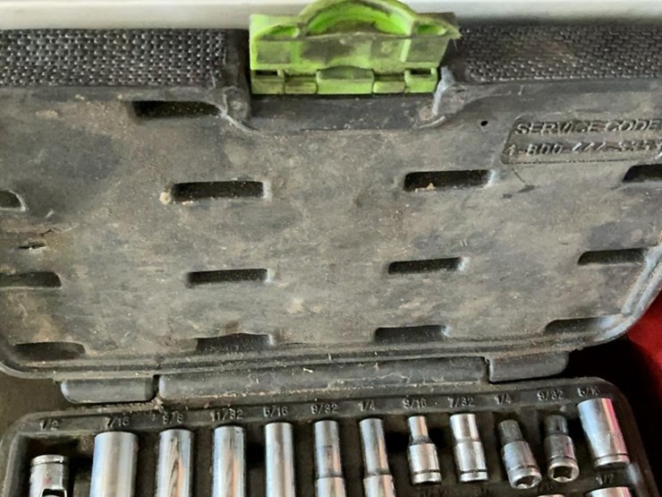 #105-•-us-general-tool-chest-and-assorted-tools-image-43