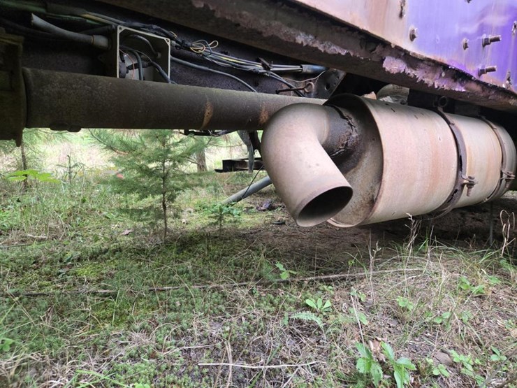 #2583-•-propane-truck-image-13
