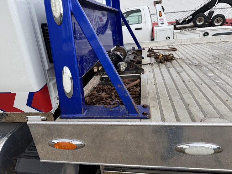 2017-international-durastar-4300-image-33