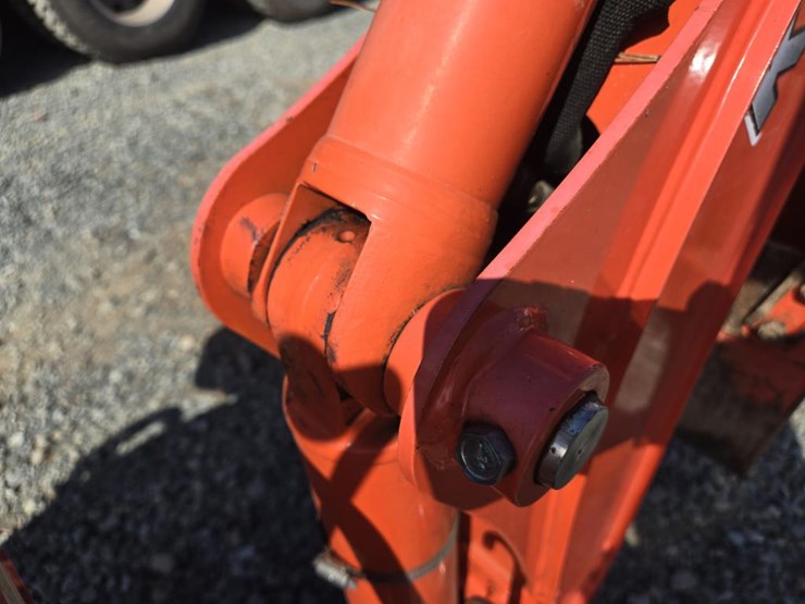 2019-kubota-bx23s-image-34