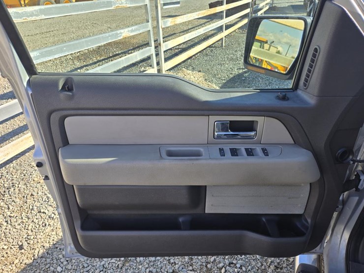2010-ford-f150-image-32