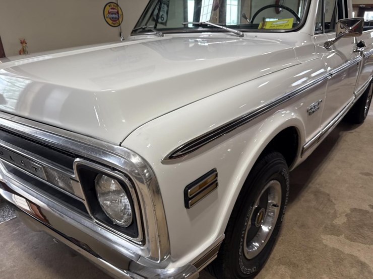 #1389-•-1970-chevrolet-cst/10-pickup-truck-image-11