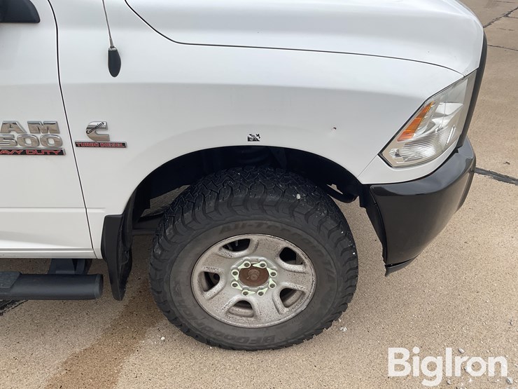 2016-ram-3500-hd-image-15