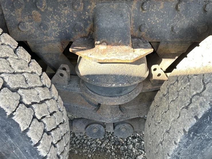 2000-kenworth-t800-image-32