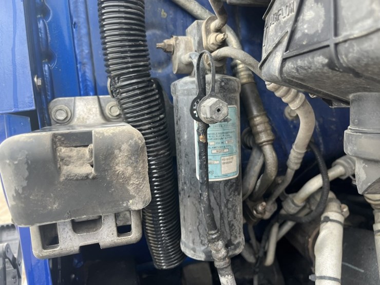 2020-kenworth-t680-image-40