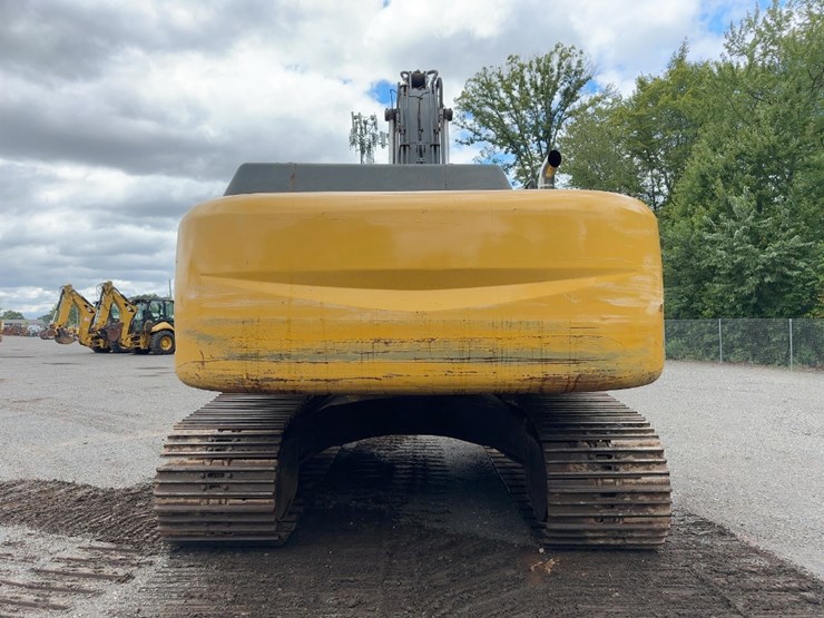 2006-deere-350d-lc-image-4