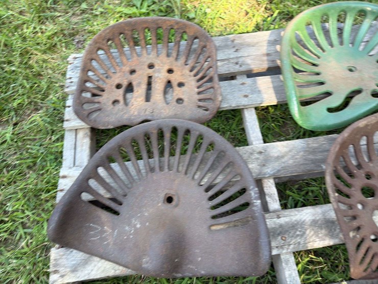 implement-seats-image-3