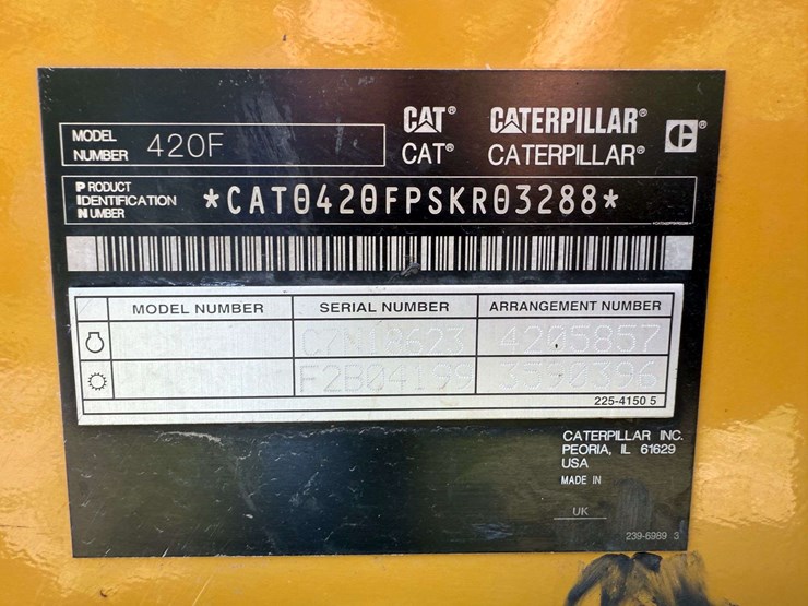 2014-caterpillar-420f-image-46