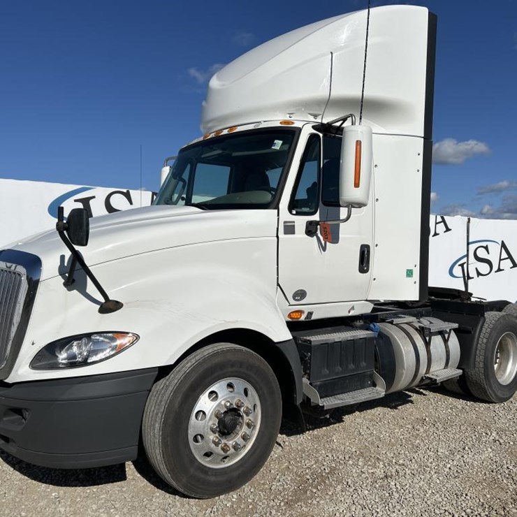 2017 INTERNATIONAL PROSTAR