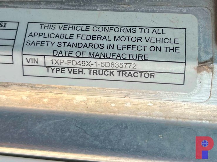 2005-peterbilt-378-image-13