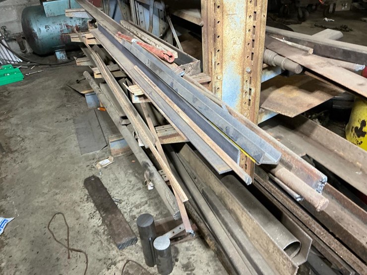 #119-•-metal-rack-and-all-assorted-steel-stock-contents-image-11